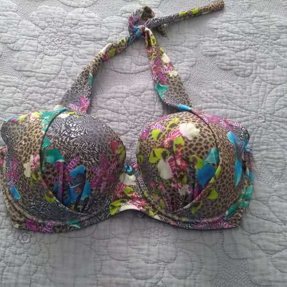 Bathing suit top - Picture 1 of 2